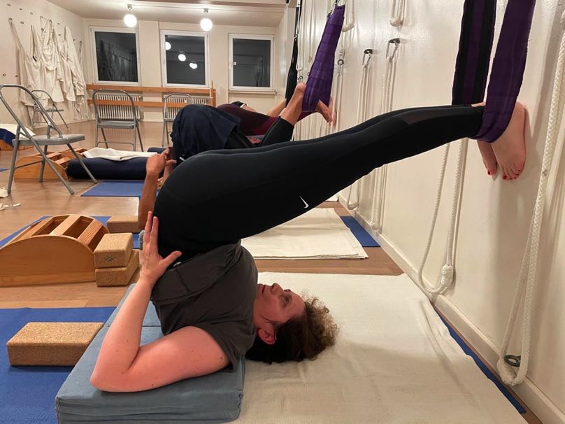 Yoga4